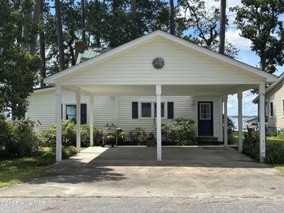 645 Island View Road