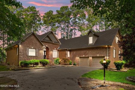 106 Lakeview Lane