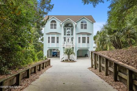 8722 Emerald Plantation Road