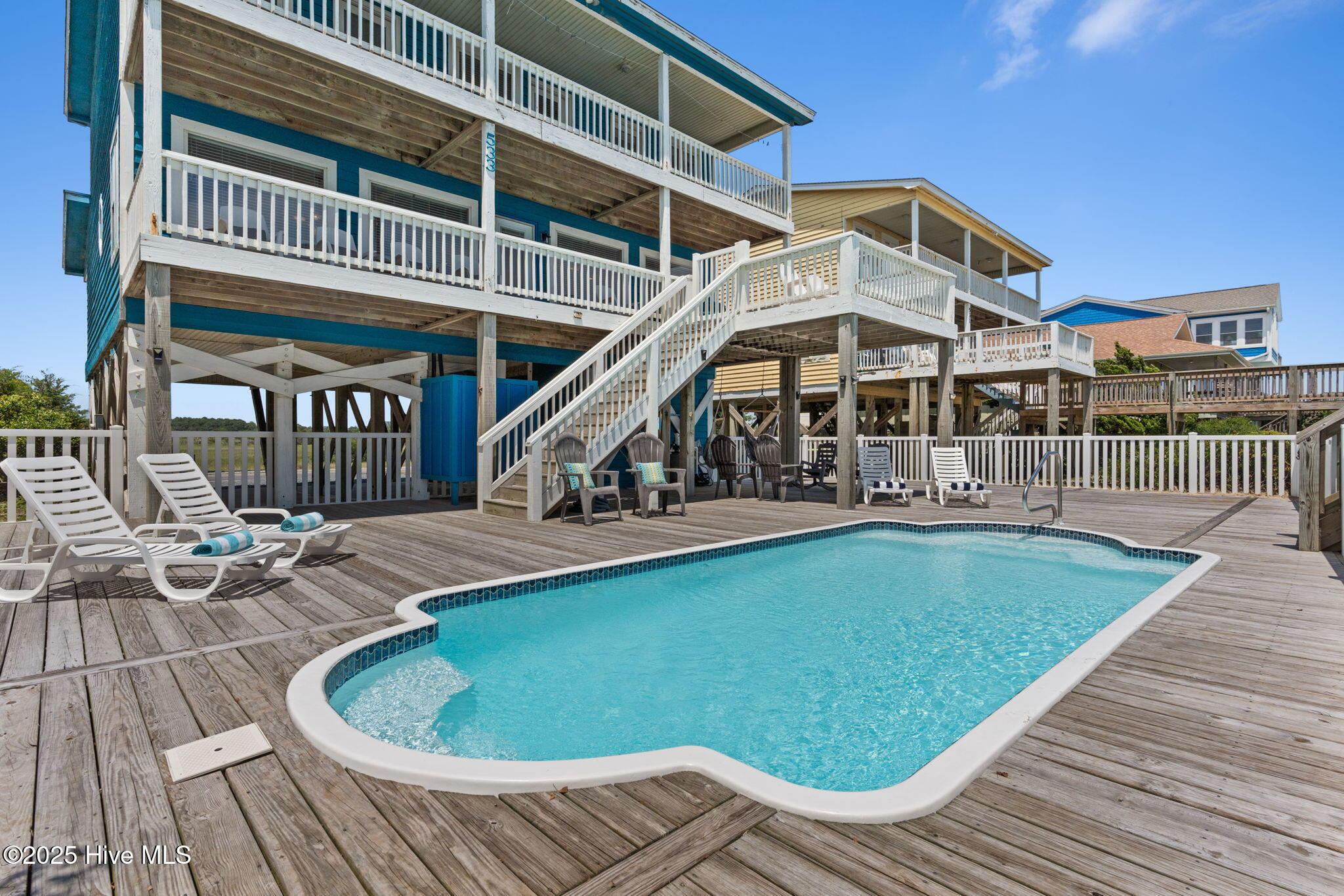 Image 4: 533 Ocean Blvd West