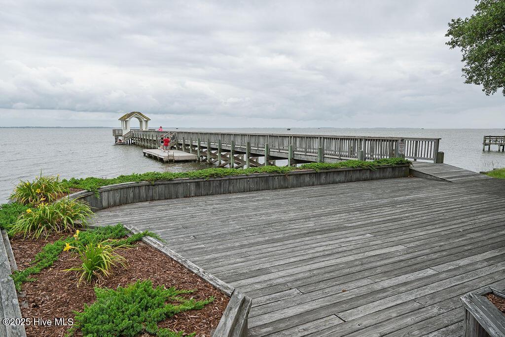 Image 3: 901SeaShoreCrest-0002