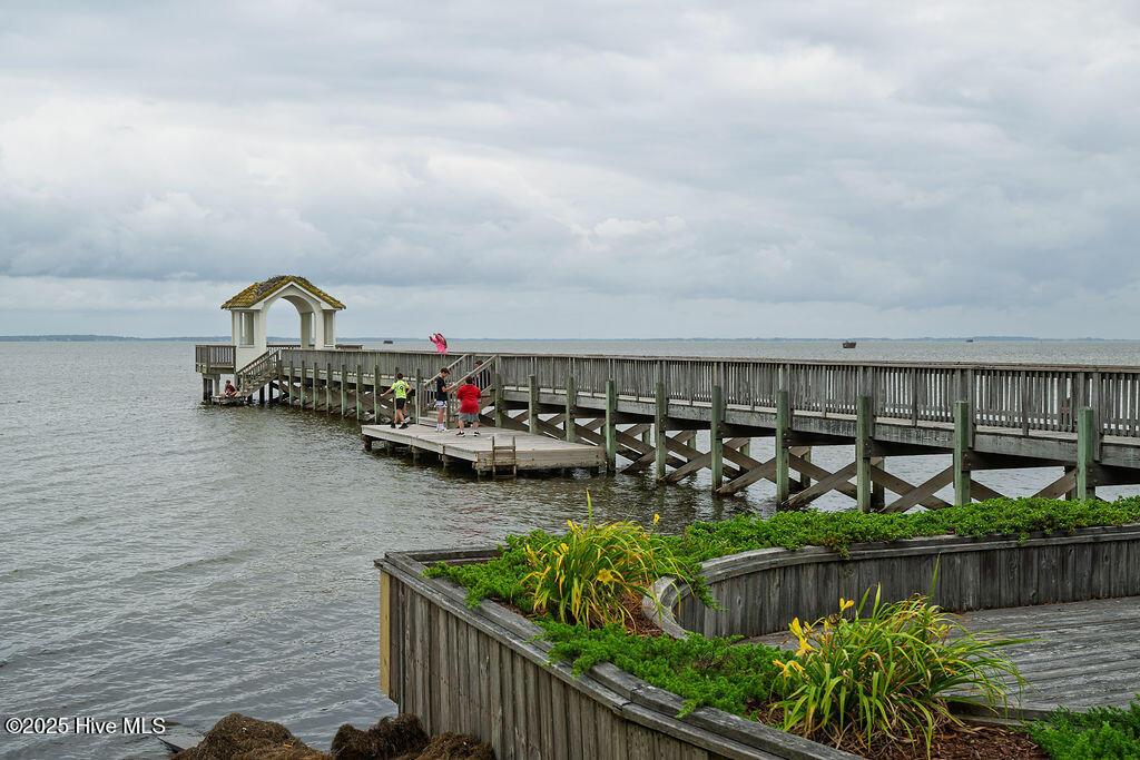 Image 4: 901SeaShoreCrest-0003