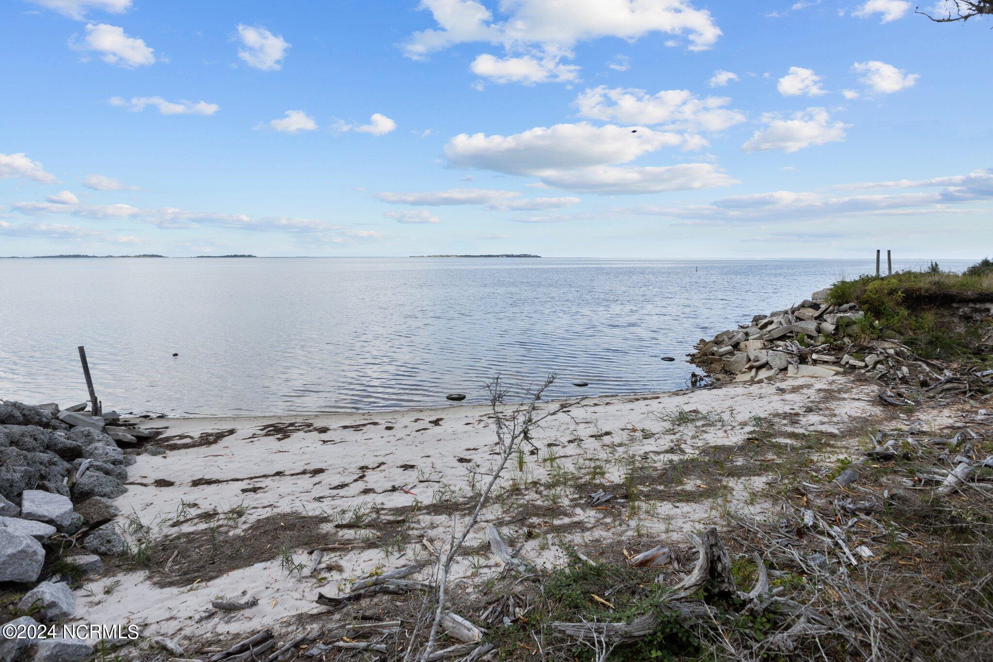 Image 4: Sandy Beach Area
