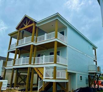 2916 E Beach Drive