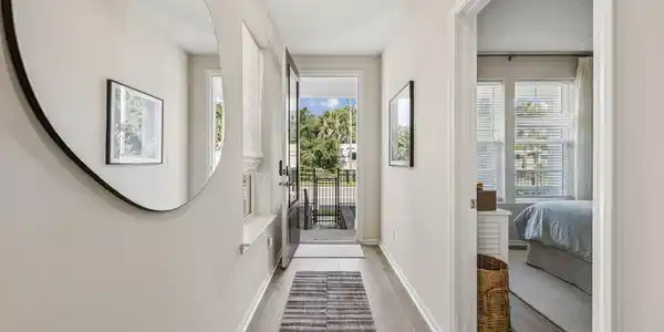Image 3: 7-web-or-mls-418 S 8th St (8 of 54)