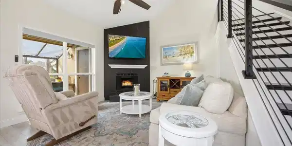 804 SANDPIPER Lane
