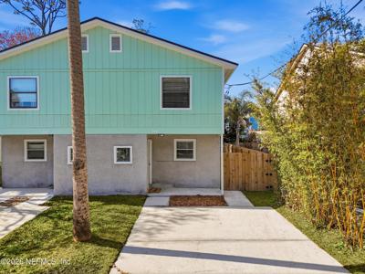 144 POINSETTIA Street