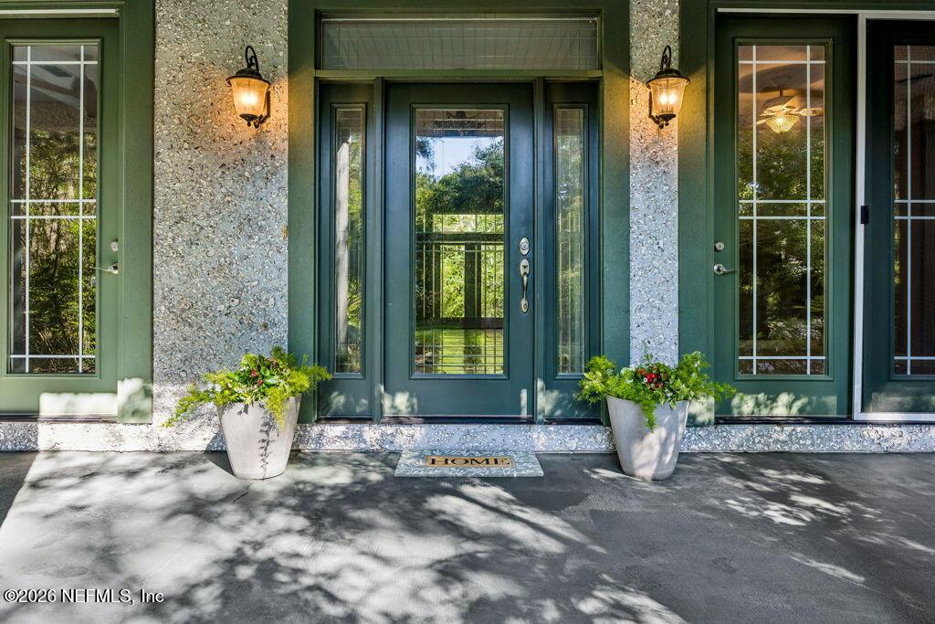Image 1: Front of Home