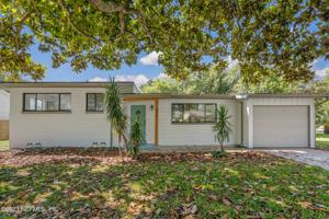 820 17TH AVE N
