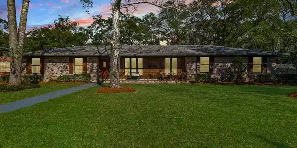 103 DOGWOOD Drive