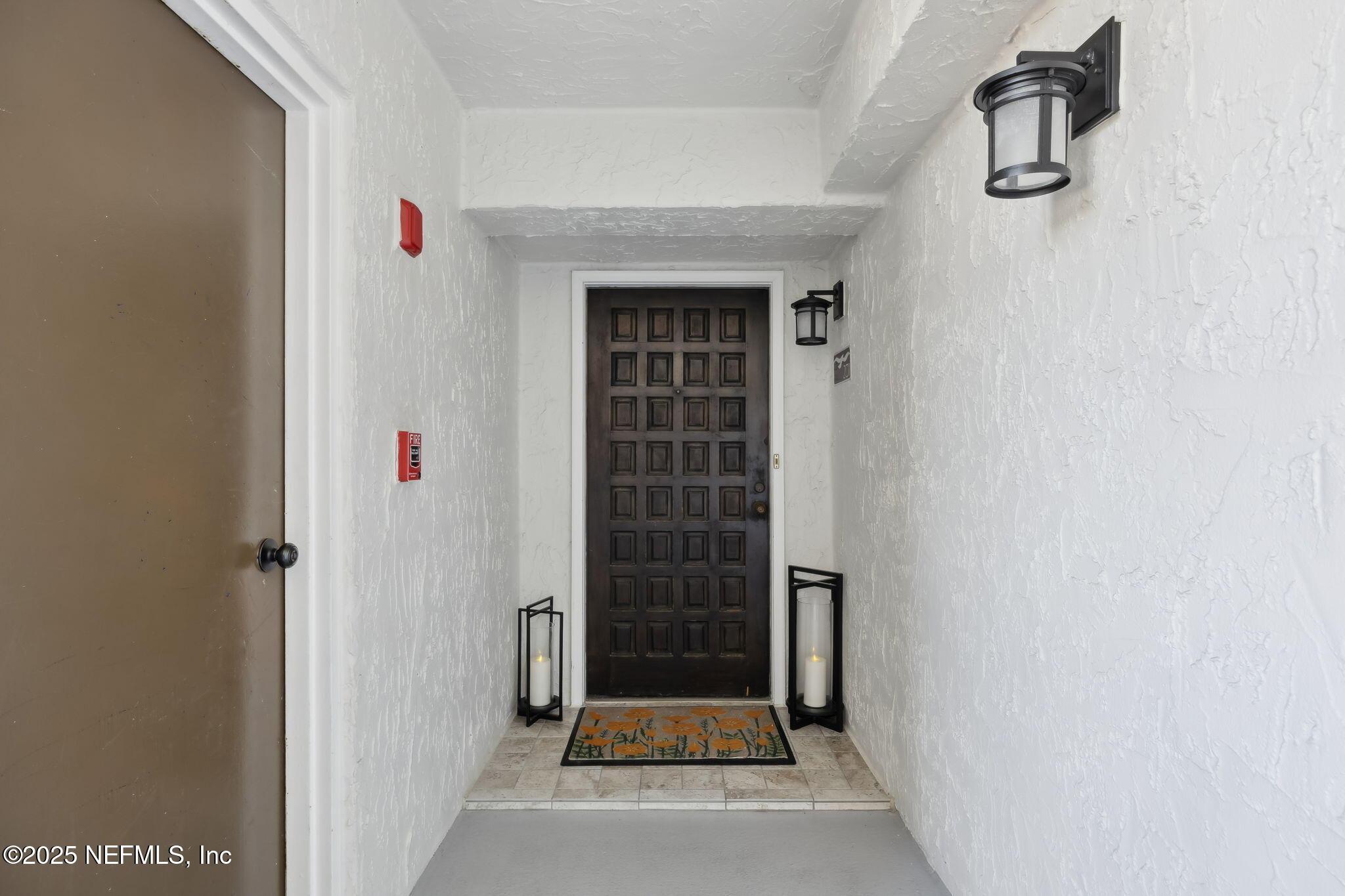 Image 4: Unit 201