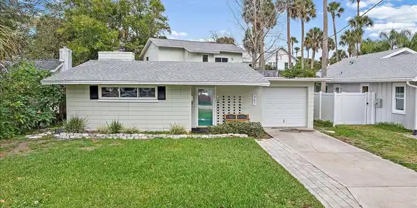 367 7TH Street
