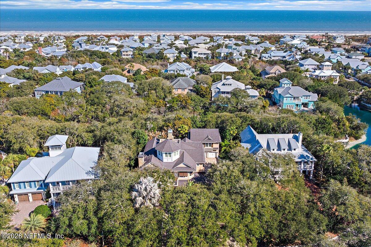 Image 3: Beach access