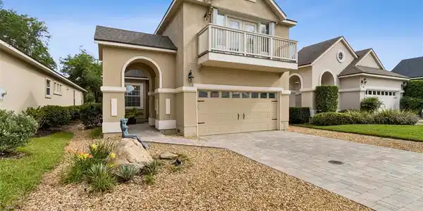 95259 VILLAGE Drive
