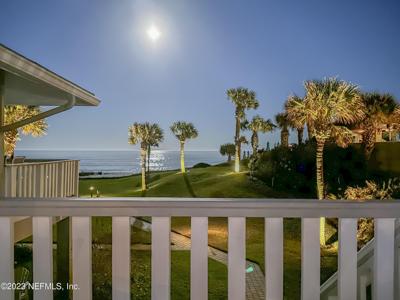 625 SUMMER Place