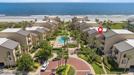 806 SPINNAKERS REACH Drive