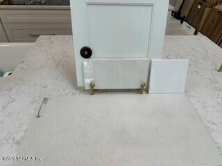 Image 4: AN 527 Tomoka bath 2 and 3 pic