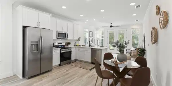 Image 3: 2nd Floor Kitchen / Dining