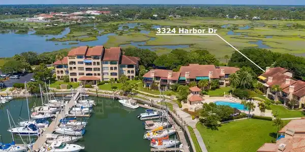 3324 HARBOR Drive