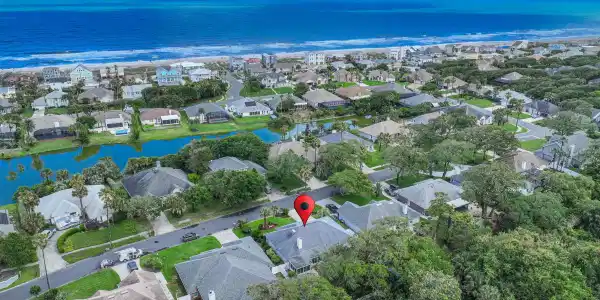 865 LAGUNA Drive