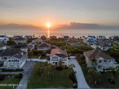 136 BEACHSIDE Drive