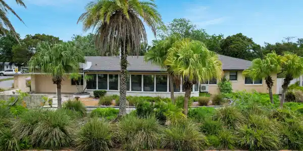 210 FLAGLER Boulevard