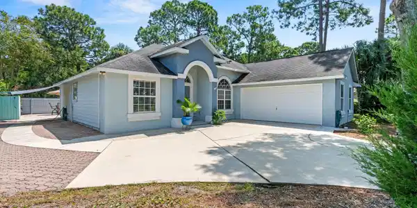 1010 ISLE OF PALMS Lane