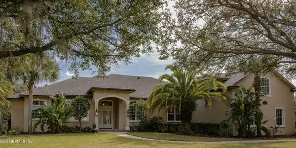 301 VIEW POINT Place