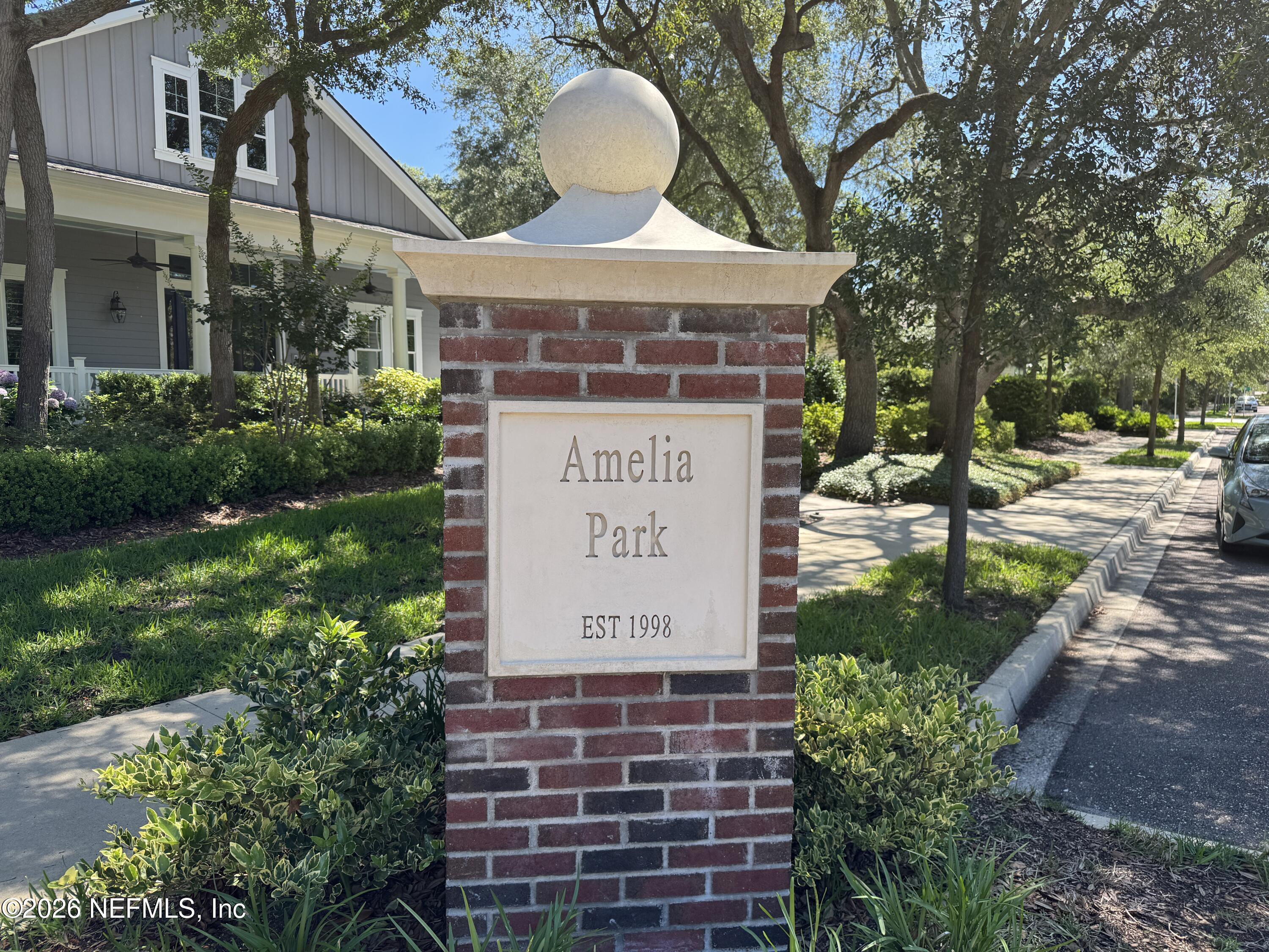 Image 2: Sign