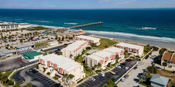 390 A1A BEACH Boulevard