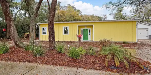 Image 3: 2-web-or-mls-22_1421 Hickory St