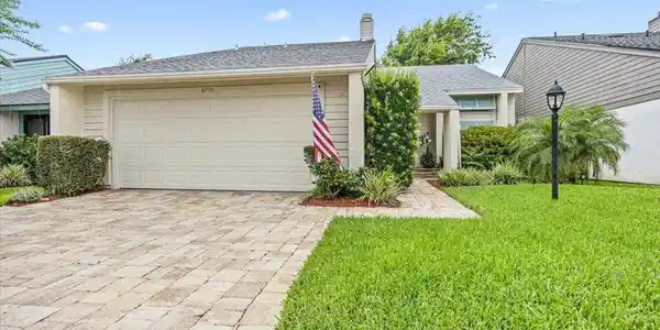2770 BORDEAUX Court