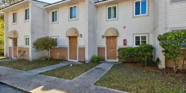 123 HIRTH Road
