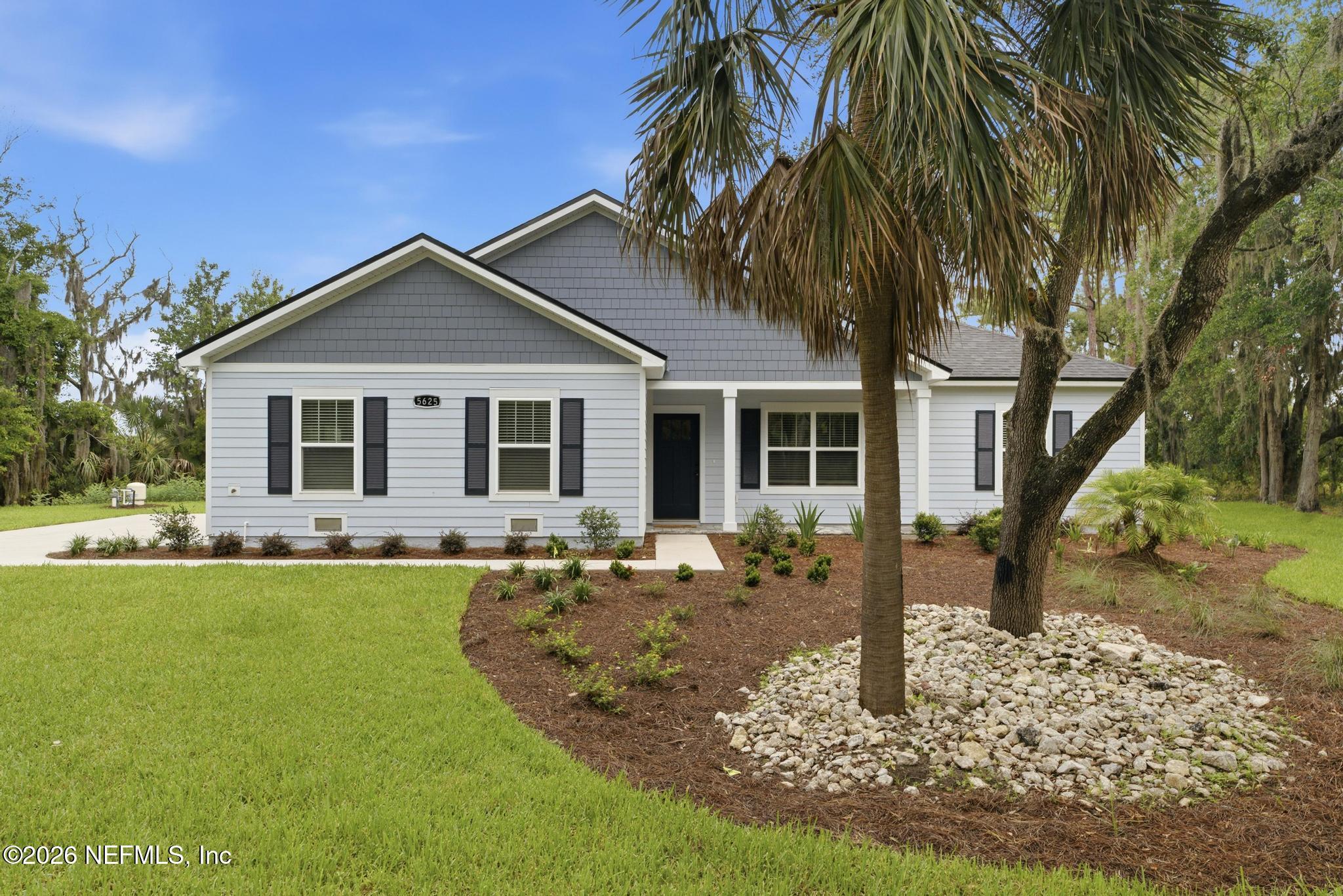 Image 3: Front of Home