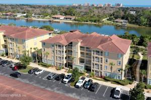 400 CANOPY WALK LN