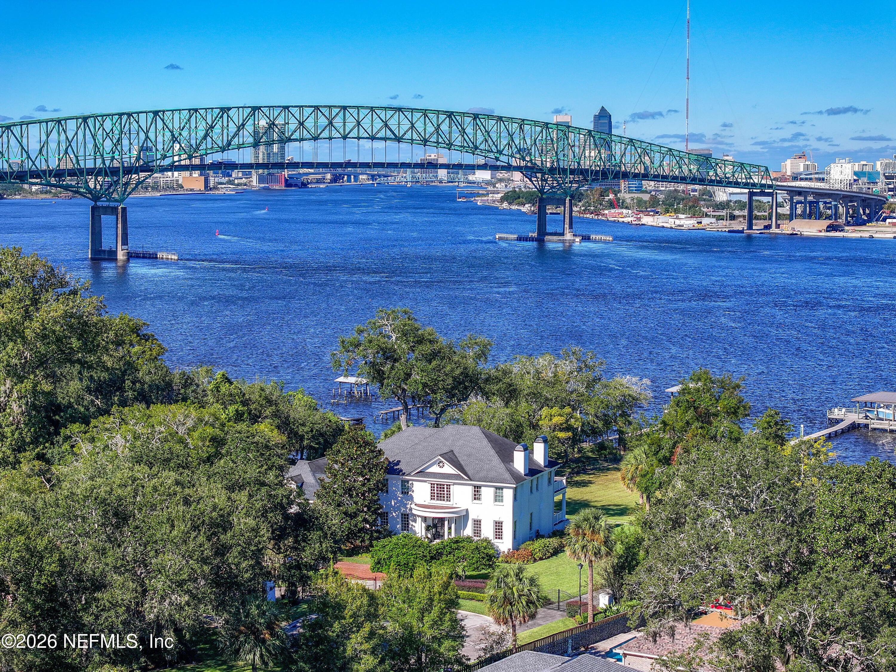 Image 3: Incredible River Front Property