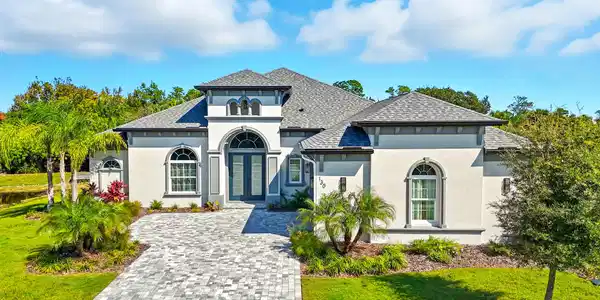 130 N LAKEWALK Drive