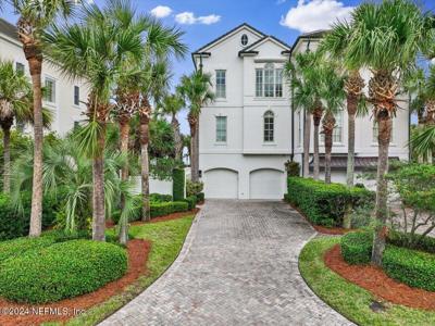 8160 RESIDENCE Court