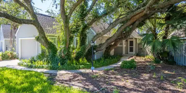 133 OCEAN HOLLOW Lane