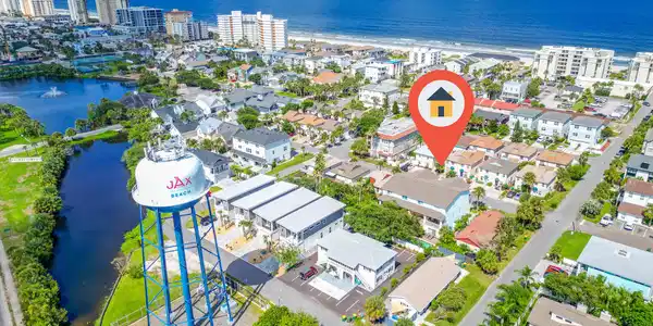 Image 3: Super Location E of A1A