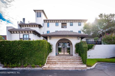 2415 COSTA VERDE Boulevard