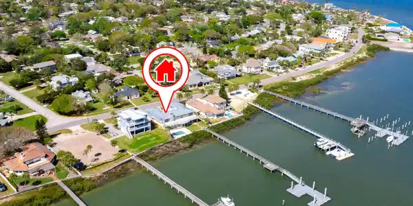 115 INLET Drive