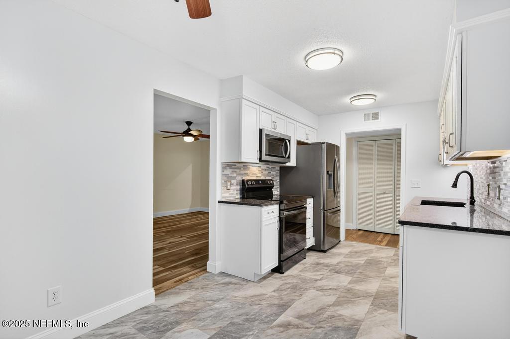 Image 3: 2700 Mizell St Unit 504-a-28