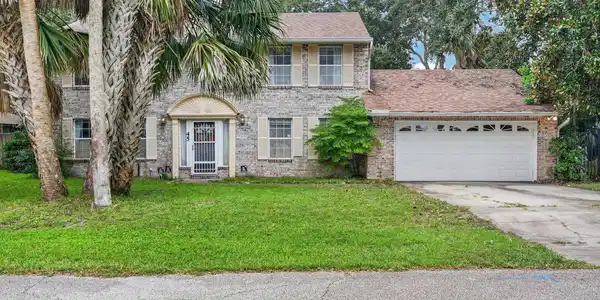 45 LEE Drive