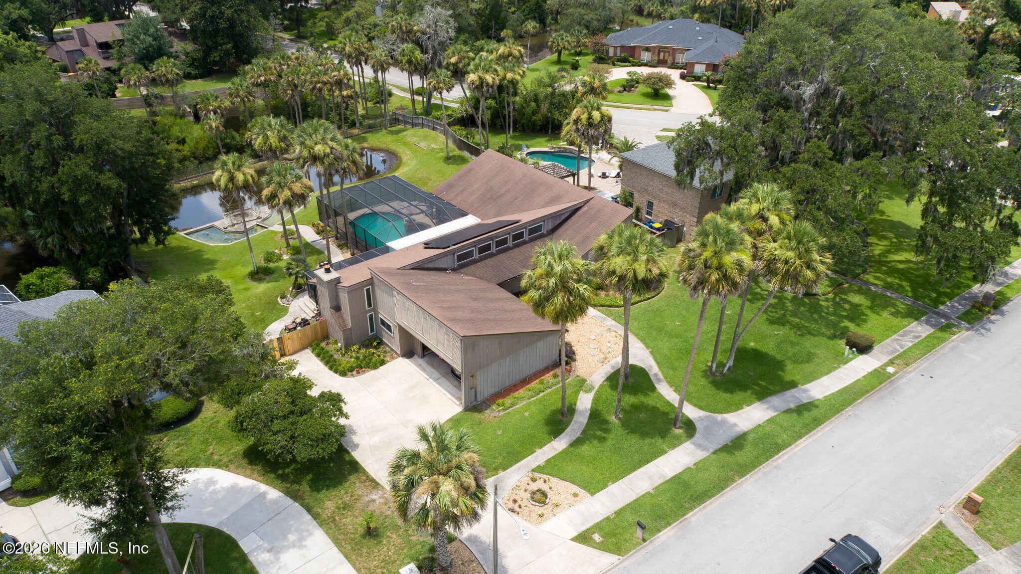 Image 3: 60-web-or-mls-5454 River Trail South-040