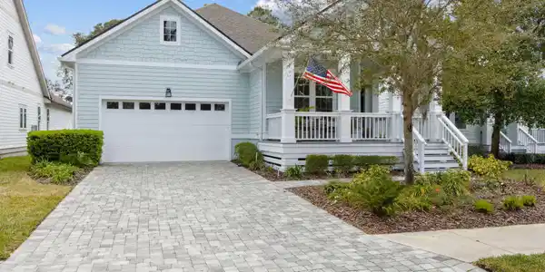 1550 COASTAL OAKS Circle