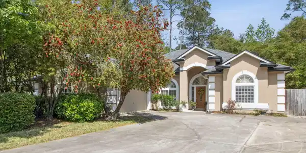 96422 NASSAU LAKES Circle