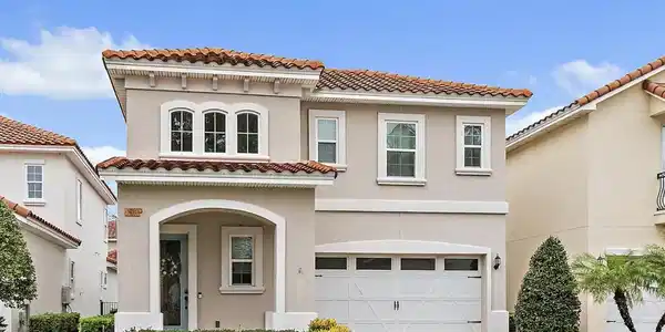 96014 ENCLAVE Manor