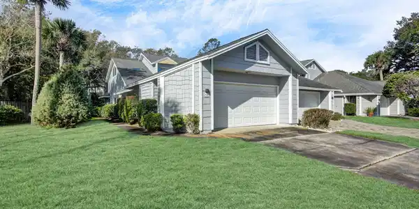 148 WILLOW POND Lane