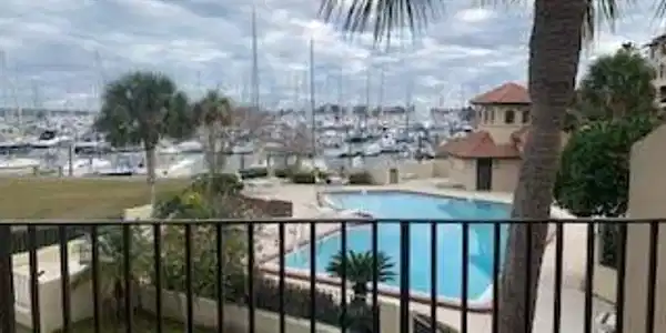 3327 HARBOR Drive